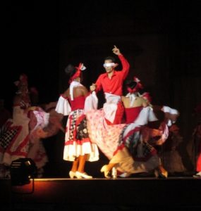 Conjunto Artístico Maraguán.